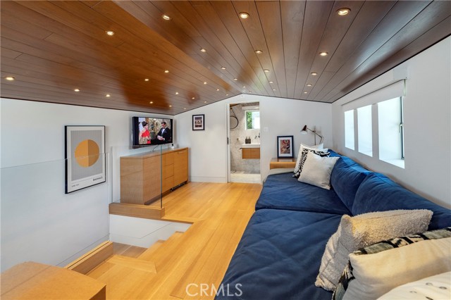 2538 Monaco Drive, Laguna Beach CA: https://media.crmls.org/medias/42abf6aa-e663-4d78-acfe-9318578bb4ab.jpg