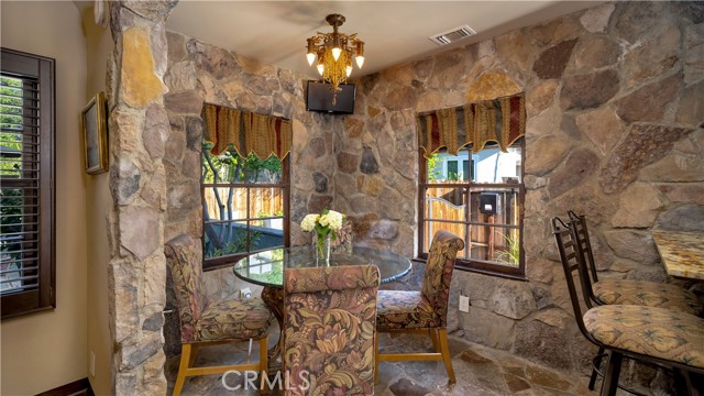 Detail Gallery Image 37 of 70 For 2510 N Park Bld, Santa Ana,  CA 92706 - 4 Beds | 2/1 Baths