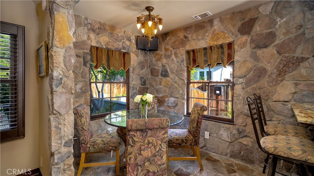 MLS #PW25257470 image #36