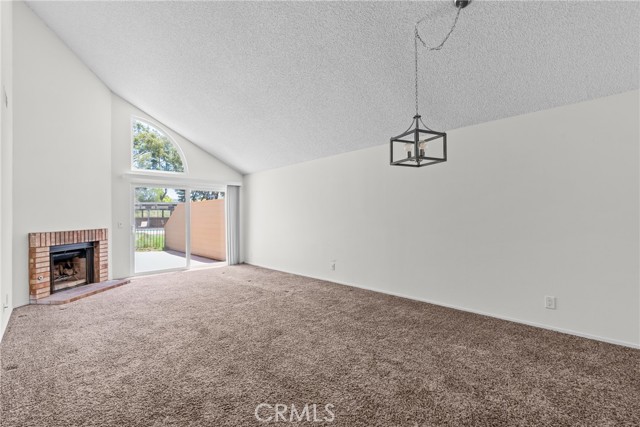Detail Gallery Image 4 of 24 For 1462 Oakridge Park Rd, Santa Maria,  CA 93455 - 2 Beds | 2 Baths