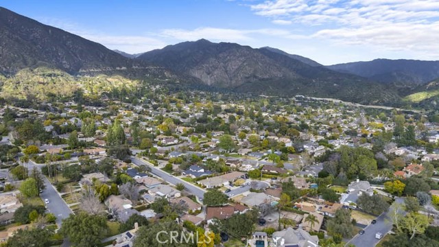 View Of Chantry Flats and Clamshell Hiking Trails