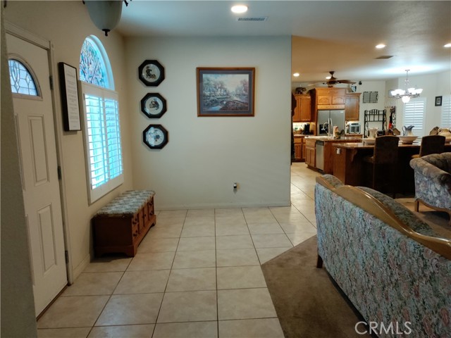 Detail Gallery Image 14 of 38 For 243 W County Line Rd, Calimesa,  CA 92320 - 3 Beds | 2/1 Baths