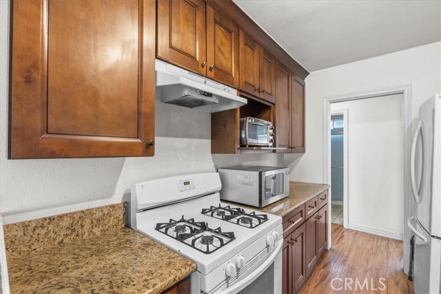 Detail Gallery Image 11 of 35 For 13257 2nd, Chino,  CA 91710 - 2 Beds | 1 Baths