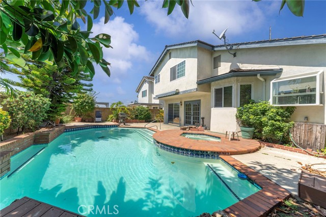 Detail Gallery Image 6 of 32 For 22976 Broadleaf, Lake Forest,  CA 92630 - 4 Beds | 3 Baths