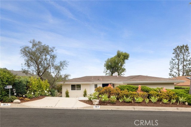 2817 San Ramon Drive, Rancho Palos Verdes CA: https://media.crmls.org/medias/42b20568-9dda-4c0d-94f4-e47bbd69c7f8.jpg