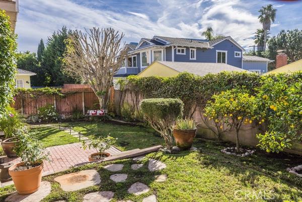 1540 2nd Street, Manhattan Beach, California 90266, 4 Bedrooms Bedrooms, ,3 BathroomsBathrooms,Residential,Sold,2nd,SB15015200