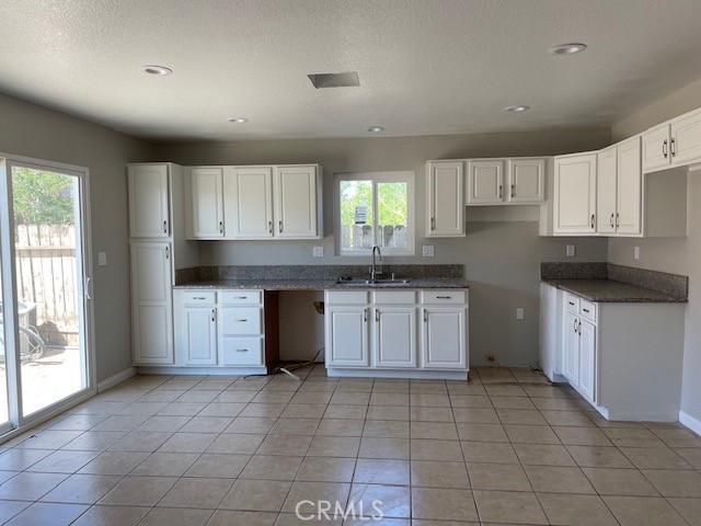 Image 2 for 10451 Rodeo Circle, Adelanto, CA 92301