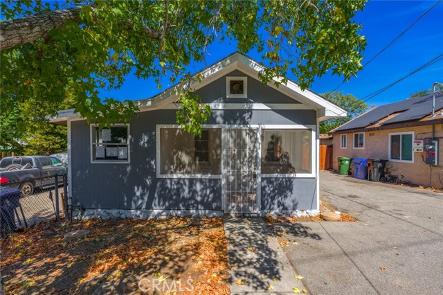 7733 Thousand Oaks Drive photo 2