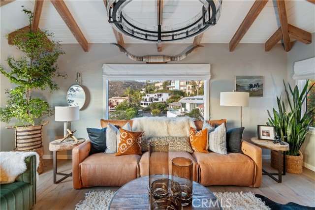 Detail Gallery Image 60 of 75 For 680 Temple Hills Dr, Laguna Beach,  CA 92651 - 4 Beds | 3/1 Baths