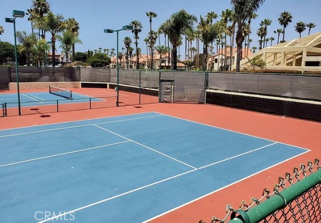 Detail Gallery Image 5 of 18 For 2247 Martinique Ln, Oxnard,  CA 93035 - 2 Beds | 2 Baths