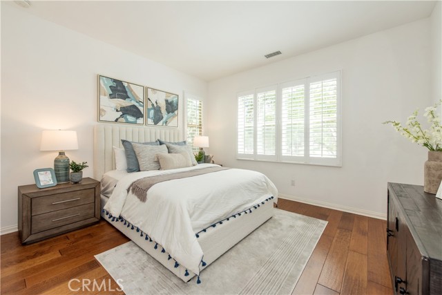 Detail Gallery Image 18 of 36 For 238 Shelbourne, Irvine,  CA 92620 - 4 Beds | 4 Baths