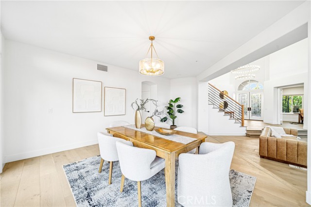 6692 Alamitos Circle, Huntington Beach CA: https://media.crmls.org/medias/42b4df02-84f2-4c61-b9d7-6bc638ee9ca2.jpg