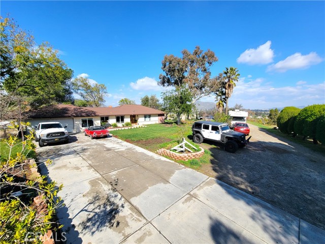 Image 1 of 38 For 5965 Dorset Street