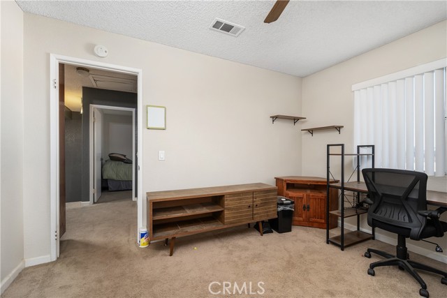 Detail Gallery Image 14 of 22 For 25239 Dana Ln, Moreno Valley,  CA 92551 - 3 Beds | 2 Baths