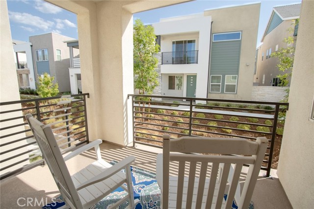 27136 Purple Sage Court, Valencia CA: https://media.crmls.org/medias/42b68bc6-f7e8-4603-b64f-c962c54ce547.jpg