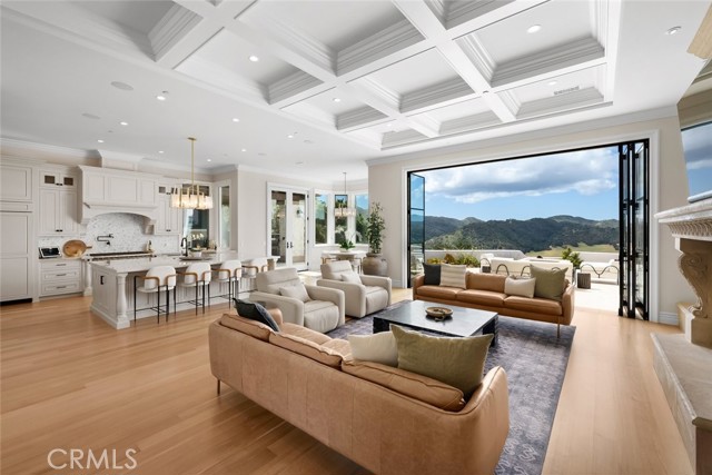 Image 4 of 70 For 506 Bella Terra Court