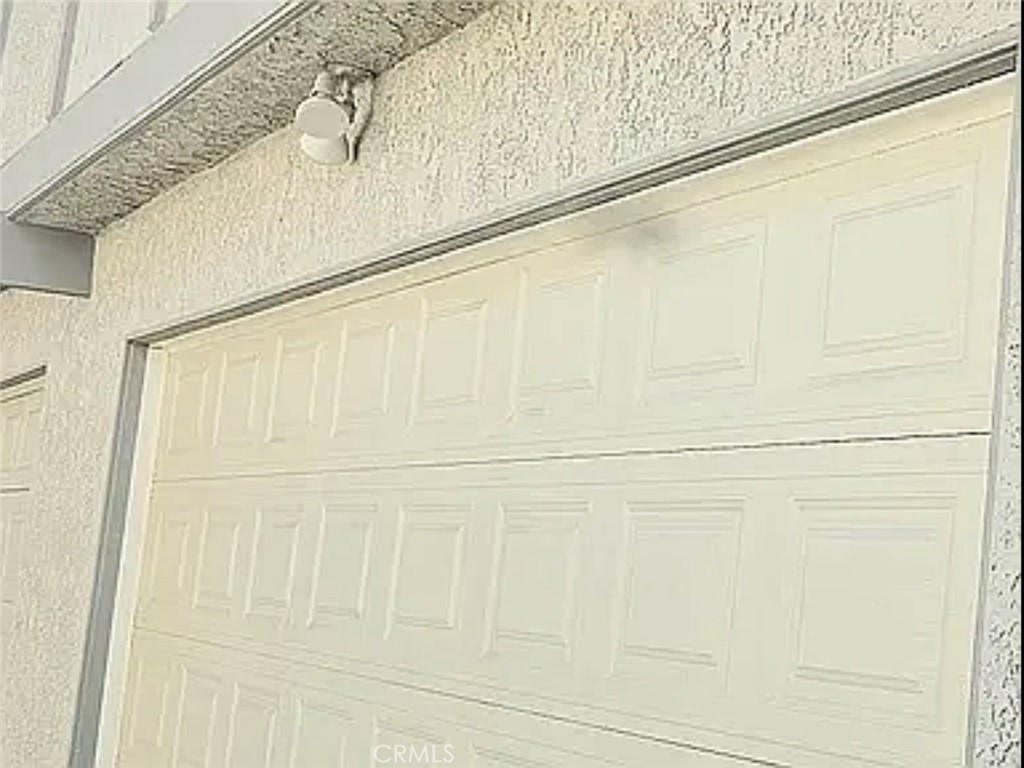 https://media.crmls.org/medias/42b7a60d-026e-40cd-b1f2-c13523f3de7e.jpg?preset=X-Large