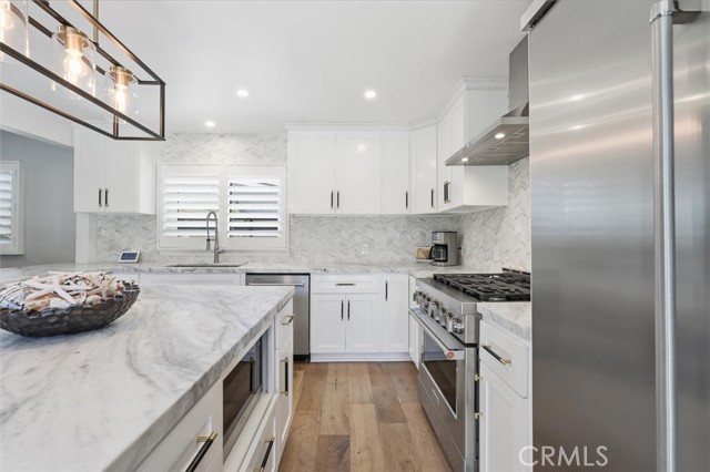 Stainless appliances