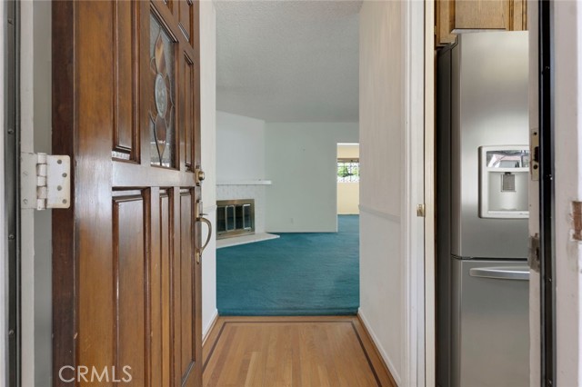 3 Bed Home for Sale in Sun Valley, California