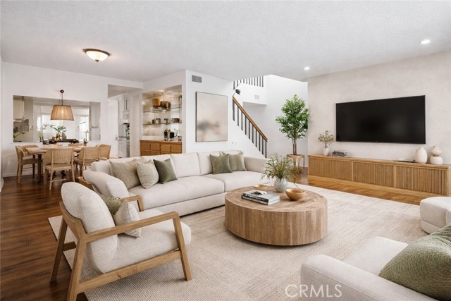 Detail Gallery Image 6 of 36 For 891 Connors Ct, Claremont,  CA 91711 - 2 Beds | 3 Baths