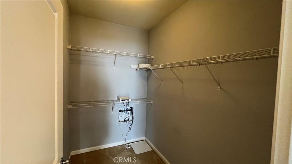 https://media.crmls.org/medias/42b84c01-dfe9-43b1-a72a-24d854e48301.jpg?preset=X-Large