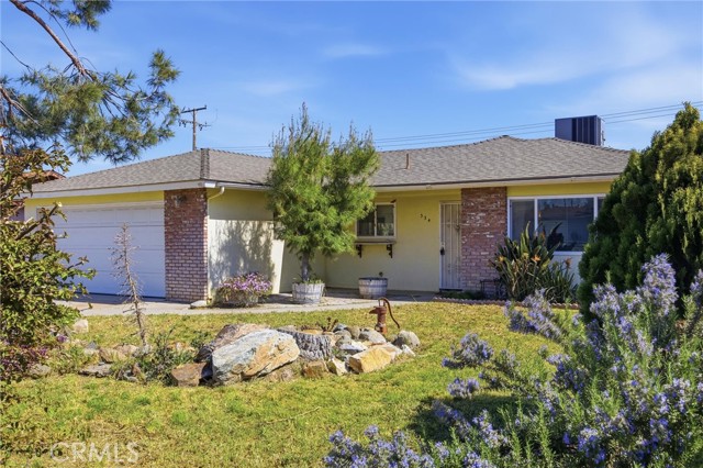 Detail Gallery Image 8 of 29 For 334 N Argyle St, Porterville,  CA 93257 - 3 Beds | 2 Baths