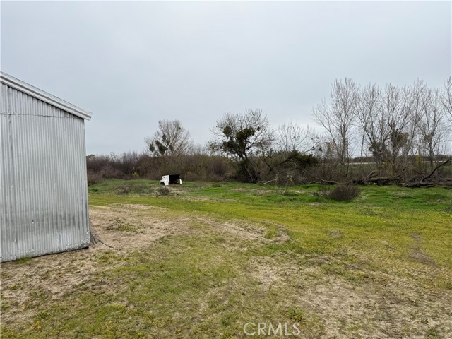 Detail Gallery Image 41 of 47 For 25565 Road 13, Chowchilla,  CA 93610 - 4 Beds | 3 Baths