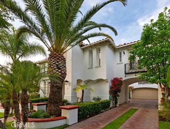 Detail Gallery Image 2 of 42 For 3 New Dawn, Irvine,  CA 92620 - 5 Beds | 5/1 Baths