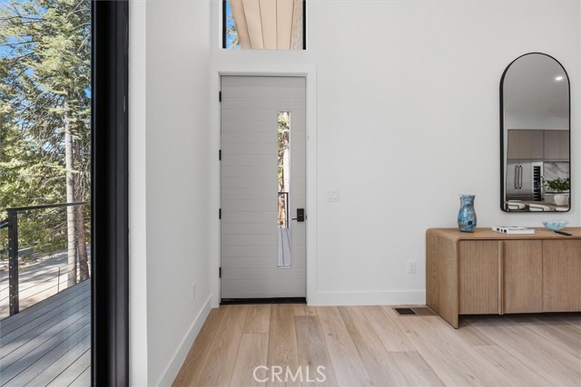 Image 6 of 62 For 7175 Yosemite Park