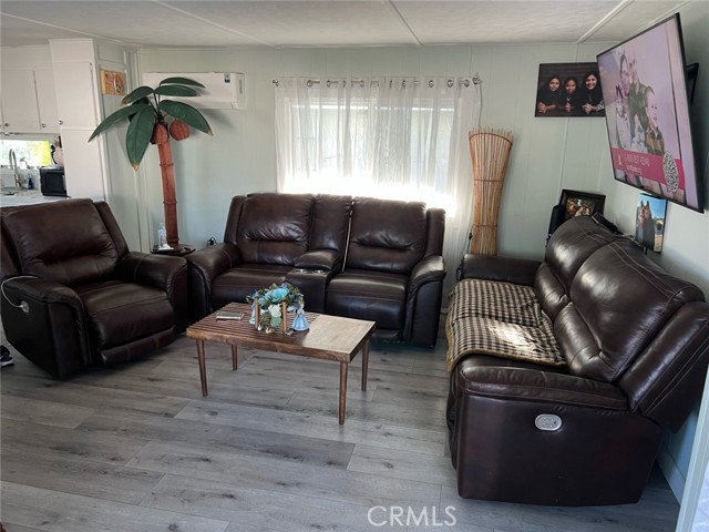 2550 E AVENUE I, Lancaster CA: https://media.crmls.org/medias/42ba3e5a-4ac0-40e9-b865-1dfb6ccbd05c.jpg
