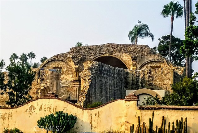 30828 Calle Chueca, San Juan Capistrano CA: https://media.crmls.org/medias/42ba5048-7e2e-470d-af67-9bdc96f3c4ce.jpg