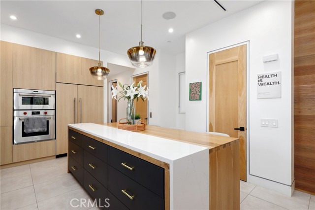 620 Huntington Street, Huntington Beach CA: https://media.crmls.org/medias/42bb0ee0-45d3-4608-857e-ea39637456bf.jpg