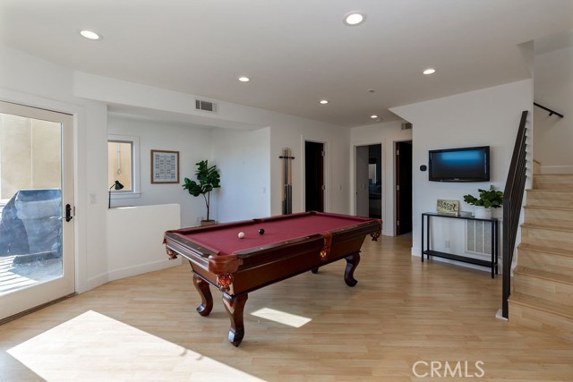 Detail Gallery Image 13 of 42 For 223 Seaview St, Manhattan Beach,  CA 90266 - 3 Beds | 3/1 Baths