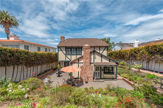 1704 Palos Verdes Drive West, Palos Verdes Estates, California 90274, 4 Bedrooms Bedrooms, ,1 BathroomBathrooms,Residential,For Sale,Palos Verdes Drive West,SB26098754