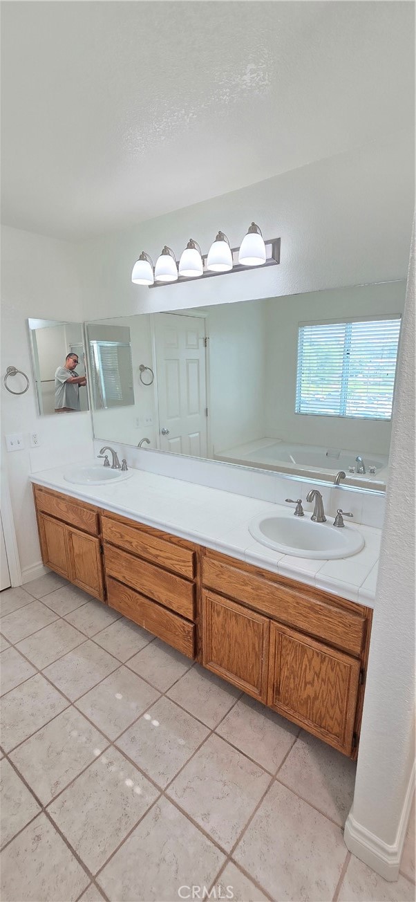 Detail Gallery Image 40 of 71 For 2110 Almeria St #106,  Corona,  CA 92879 - 3 Beds | 2/1 Baths