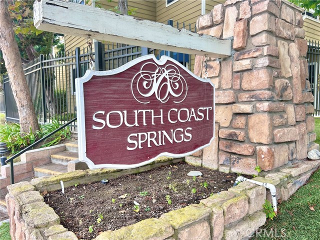 Detail Gallery Image 43 of 49 For 3680 S Bear St #16 / J,  Santa Ana,  CA 92704 - 1 Beds | 1 Baths