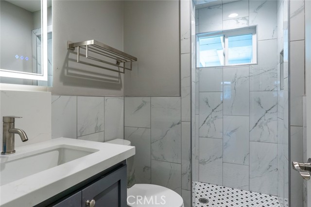 Detail Gallery Image 25 of 38 For 1821 W 8th St, Merced,  CA 95341 - 3 Beds | 2 Baths