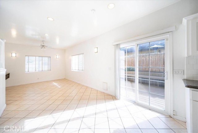 Detail Gallery Image 14 of 43 For 570 Emory, Imperial Beach,  CA 91932 - 3 Beds | 2/1 Baths