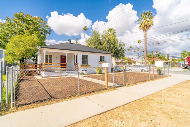 Image 2 for 2111 5Th St, Riverside, CA 92507