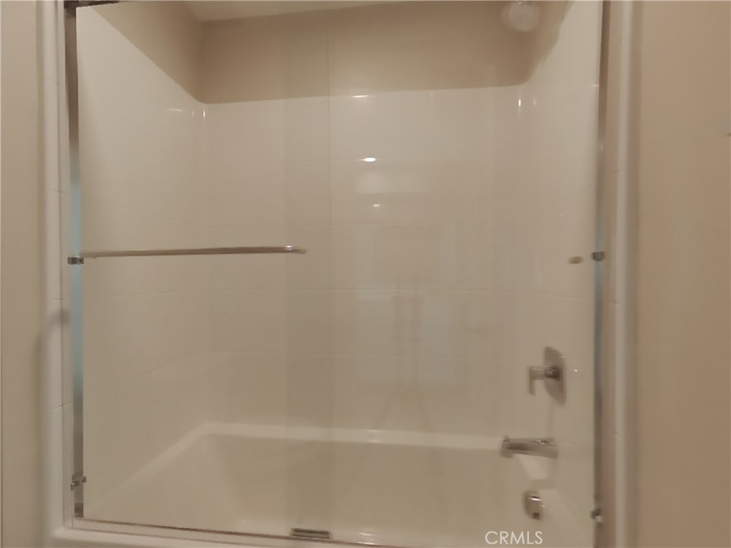 https://media.crmls.org/medias/42bdc513-0d5c-4256-a82a-cfb2c0d6dd00.jpg?preset=X-Large