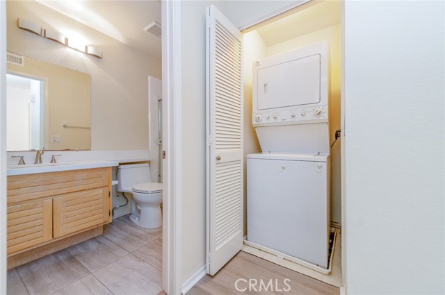 Detail Gallery Image 14 of 23 For 11 Auburn Aisle, Irvine,  CA 92612 - 2 Beds | 2 Baths