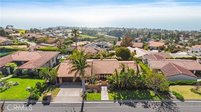 Detail Gallery Image 2 of 34 For 1465 via Coronel, Palos Verdes Estates,  CA 90274 - 4 Beds | 3 Baths