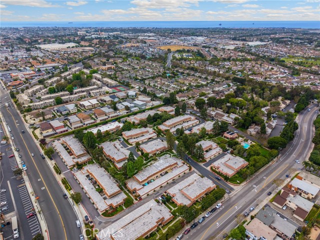 Detail Gallery Image 25 of 25 For 7658 Ellis Ave, Huntington Beach,  CA 92648 - 3 Beds | 2/1 Baths