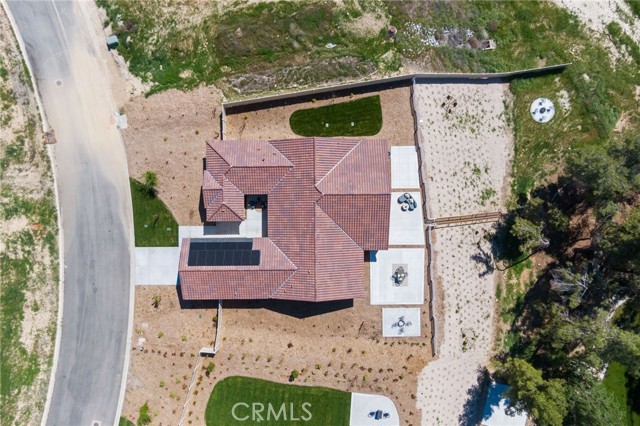 Image 49 of 72 For 5613 Levanto