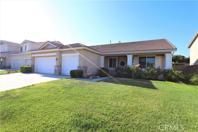 13268 Heather Lee St, Eastvale, CA 92880