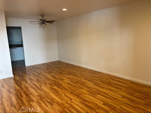 Detail Gallery Image 5 of 7 For 14718 Magnolia Bld #5,  Sherman Oaks,  CA 91403 - 1 Beds | 1 Baths