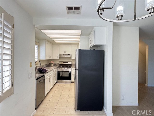 26109 Frampton Avenue, Harbor City CA: https://media.crmls.org/medias/42c2de1c-803d-412f-9152-a5ac7a373905.jpg