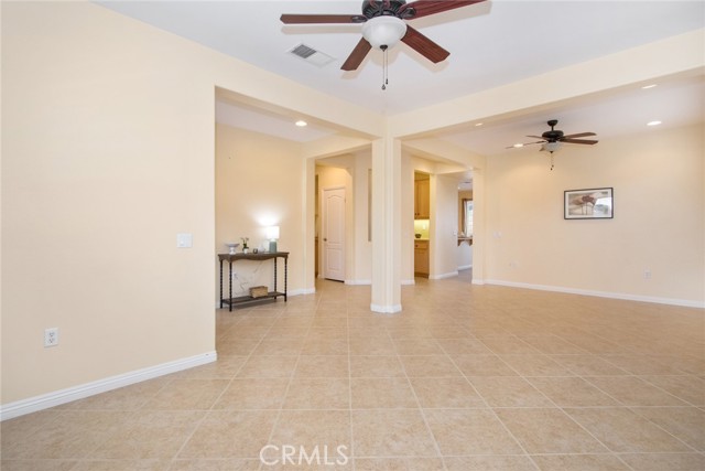 Detail Gallery Image 6 of 41 For 8172 Parry, Hemet,  CA 92545 - 2 Beds | 2 Baths