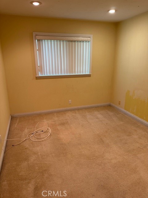 76 Ilex Drive, Newbury Park CA: https://media.crmls.org/medias/42c31203-6801-4128-b9d6-135e76330694.jpg