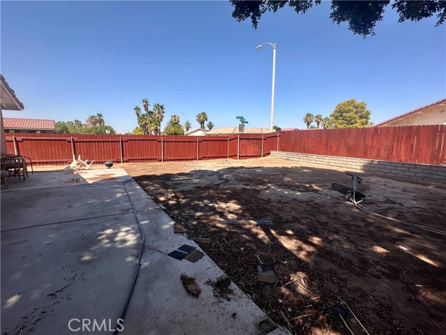 Detail Gallery Image 13 of 14 For 211 E Oasis St, Blythe,  CA 92225 - 3 Beds | 2 Baths